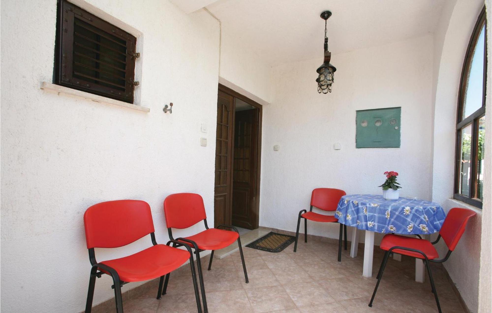 2 Bedroom Gorgeous Apartment In Labin Rasa Экстерьер фото
